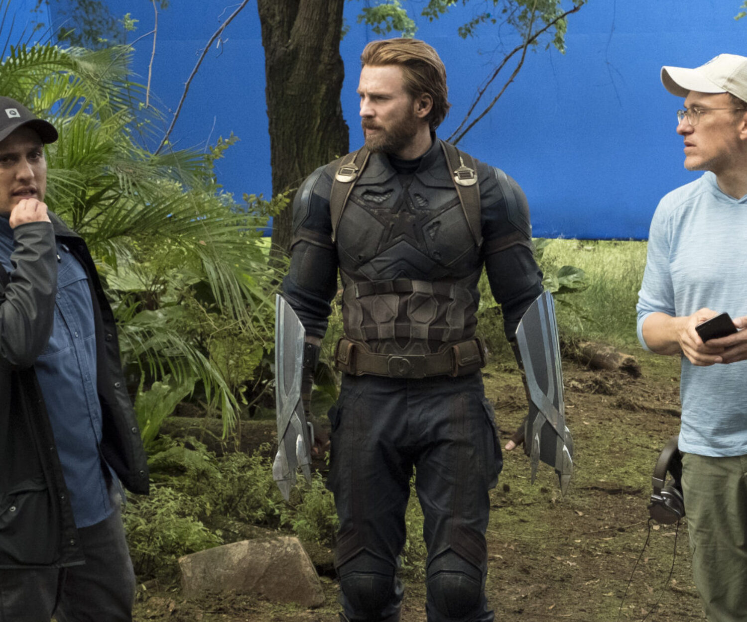 Marvel Studios' AVENGERS: INFINITY WAR..L to R: Director Joe Russo, Captain America/Steve Rogers (Chris Evans) and Director Anthony Russo..Photo: Chuck Zlotnick..©Marvel Studios 2018