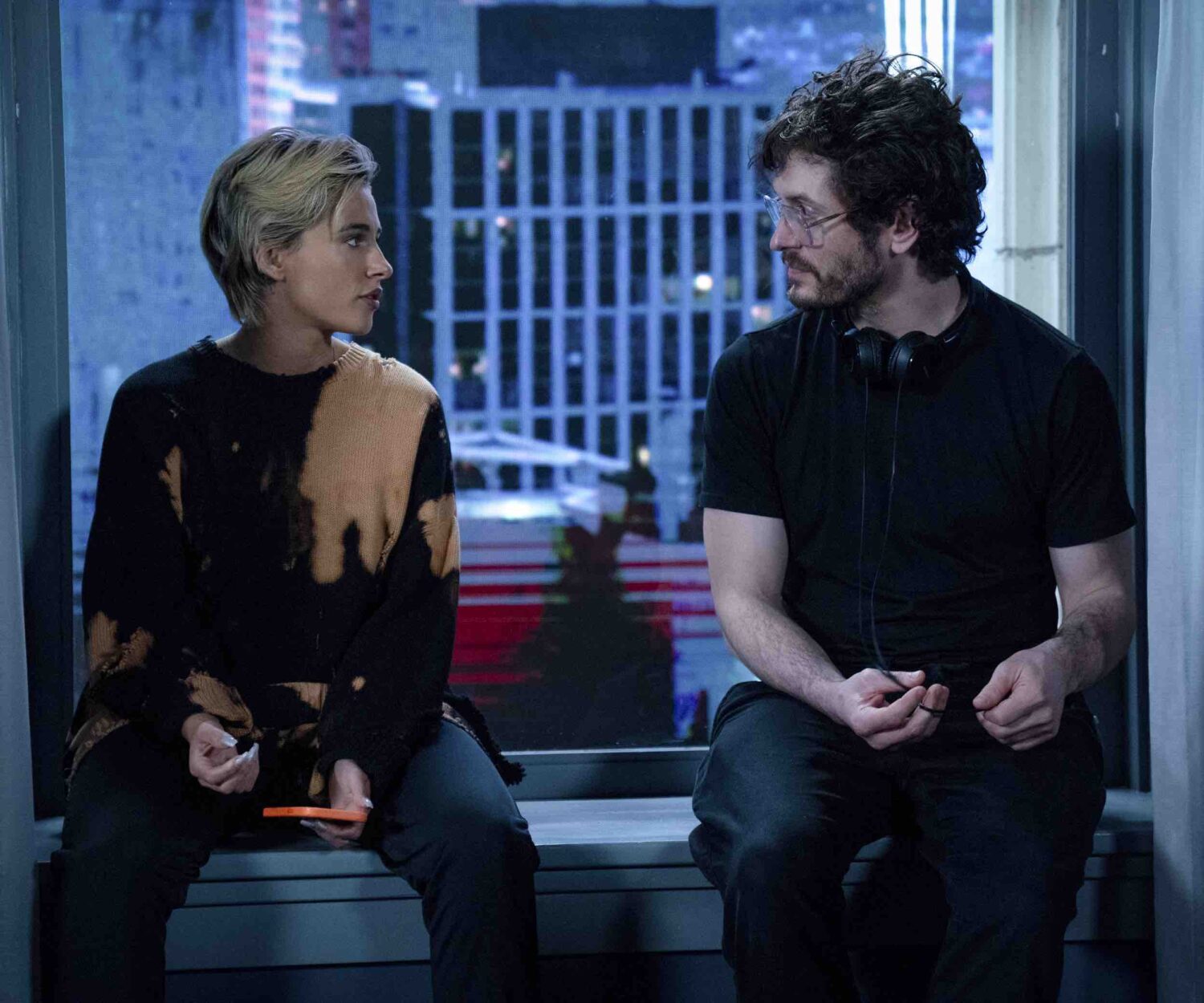 Naomi Scott, left, and Director Parker Finn on the set of Paramount Pictures Presents A Temple Hill Production A Parker Finn FIlm "SMILE 2"